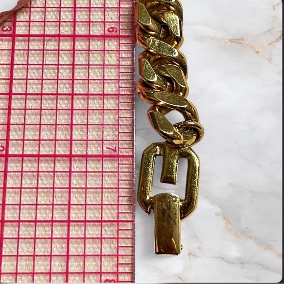 Givenchy Vintage Gold Chunky Curb Chain Bracelet - Picture 4 of 4